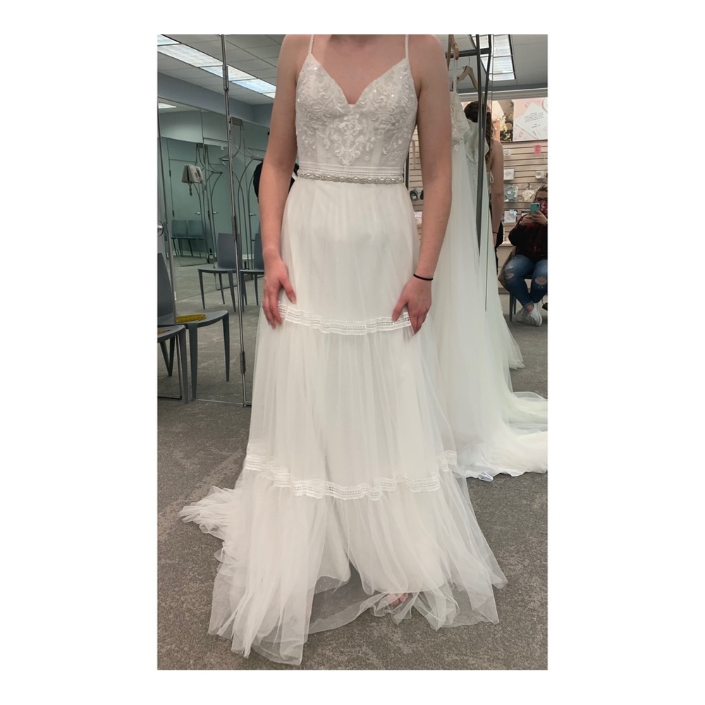 Ivory wedding dress, Melissa Sweet brand. New, never worn.